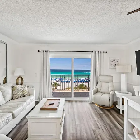 The Summit 518 Apartment